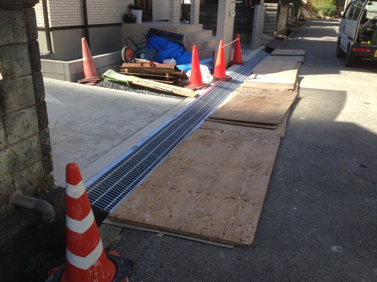 ���� �J�[�|�[�g �G�N�X�e���A ���� ����