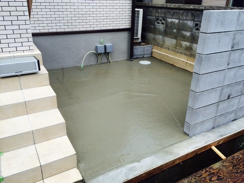 ���� �J�[�|�[�g �G�N�X�e���A ���� ����