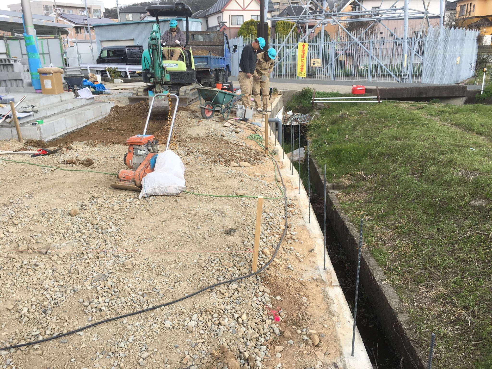 ���� �J�[�|�[�g �G�N�X�e���A ���� ����