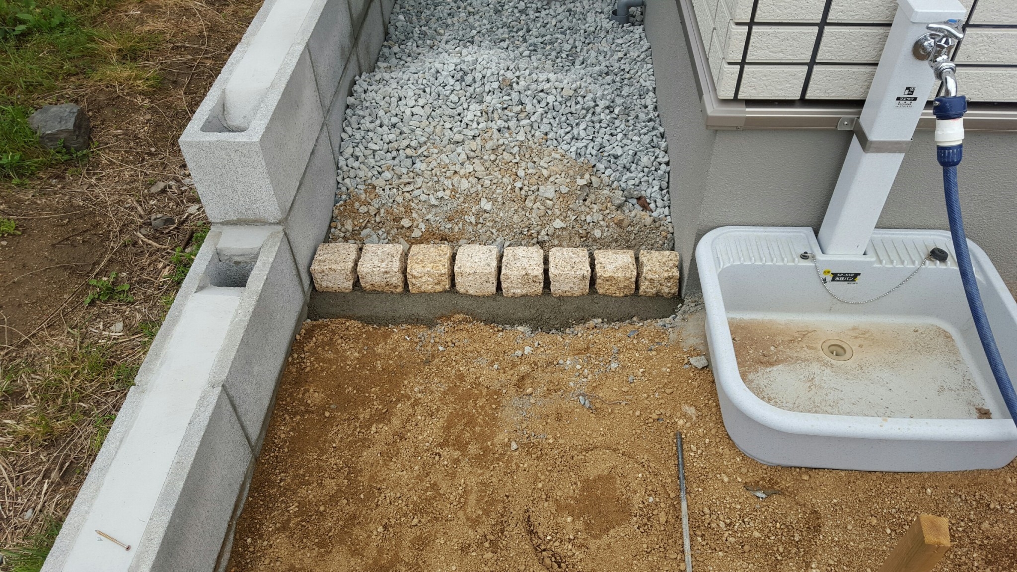 ���� �J�[�|�[�g �G�N�X�e���A ���� ����