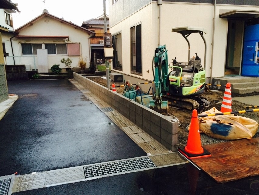 ���� �J�[�|�[�g �G�N�X�e���A ���� ����