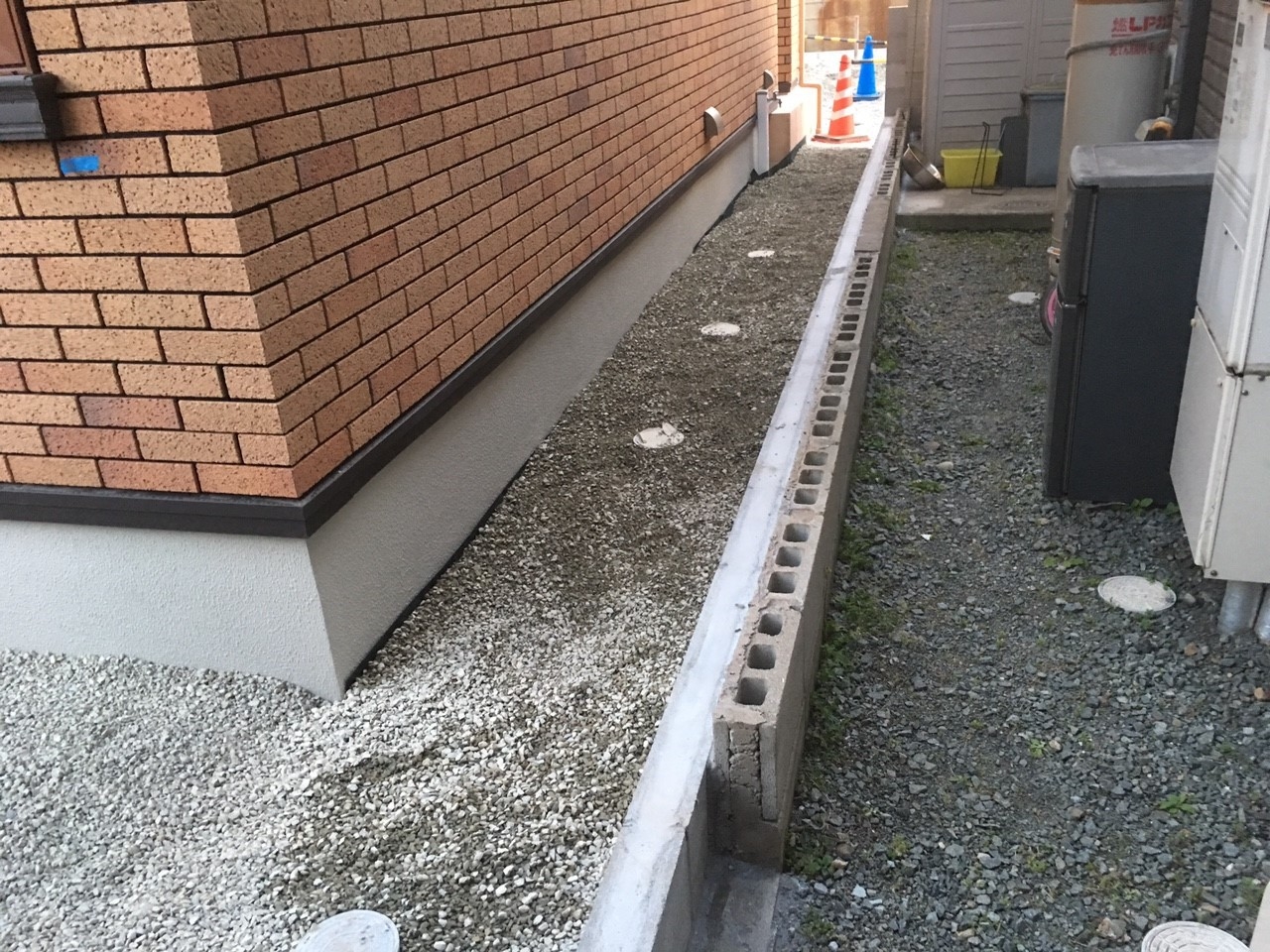 ���� �J�[�|�[�g �G�N�X�e���A ���� ����