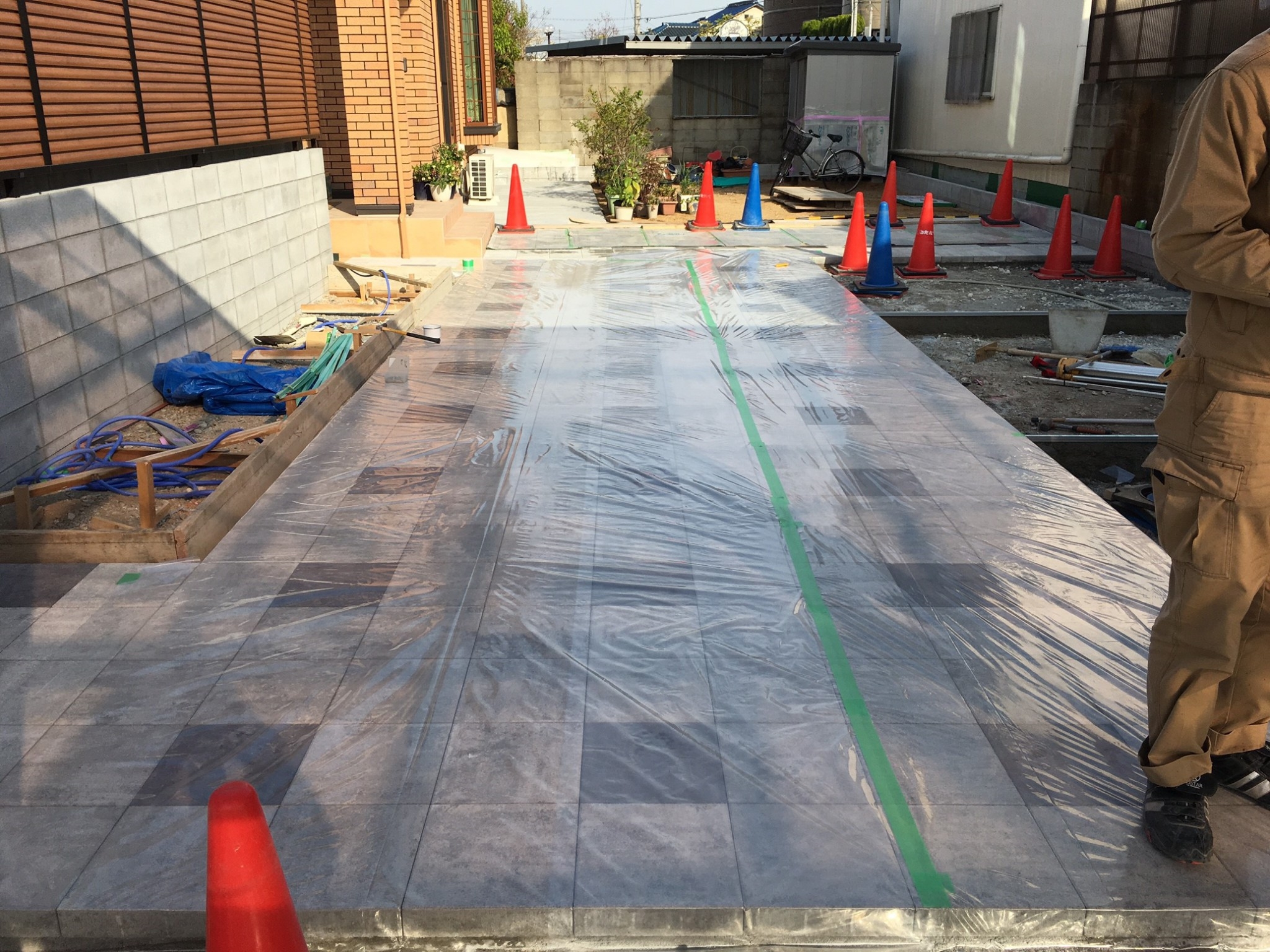 ���� �J�[�|�[�g �G�N�X�e���A ���� ����