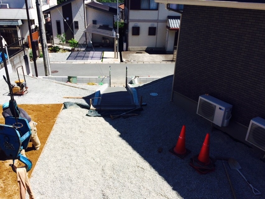 ���� �J�[�|�[�g �G�N�X�e���A ���� ����