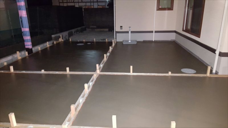 ���� �J�[�|�[�g �G�N�X�e���A ���� ����