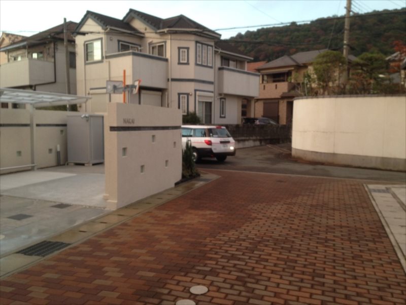 ���� �J�[�|�[�g �G�N�X�e���A ���� ����