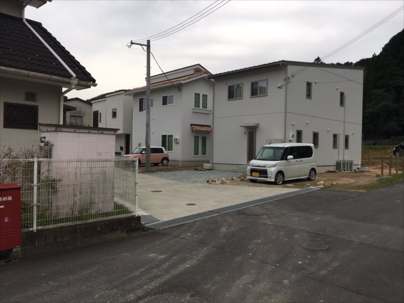 ���� �J�[�|�[�g �G�N�X�e���A ���� ����