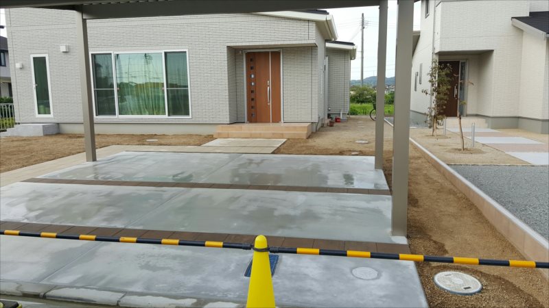 ���� �J�[�|�[�g �G�N�X�e���A ���� ����