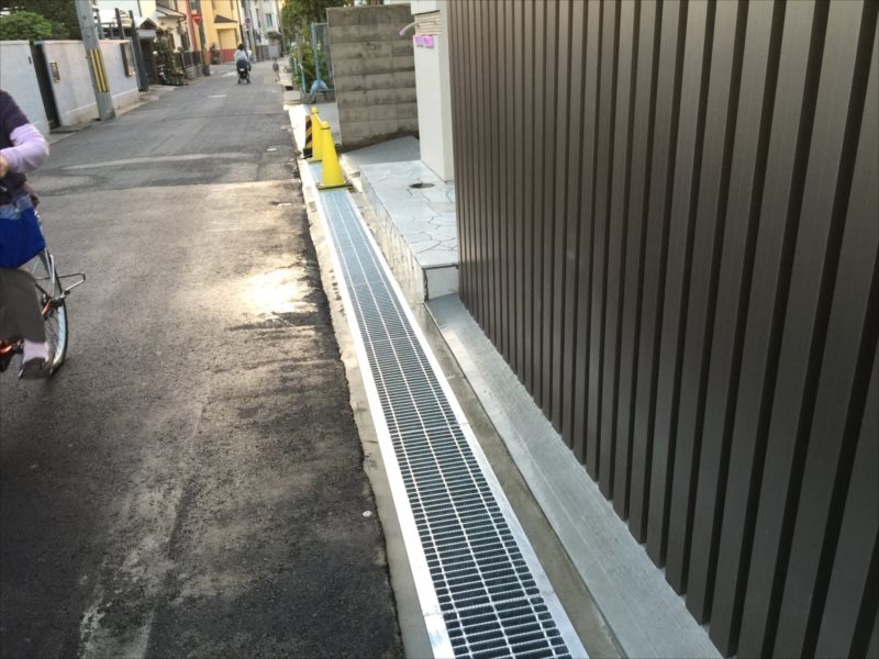 ���� �J�[�|�[�g �G�N�X�e���A ���� ����