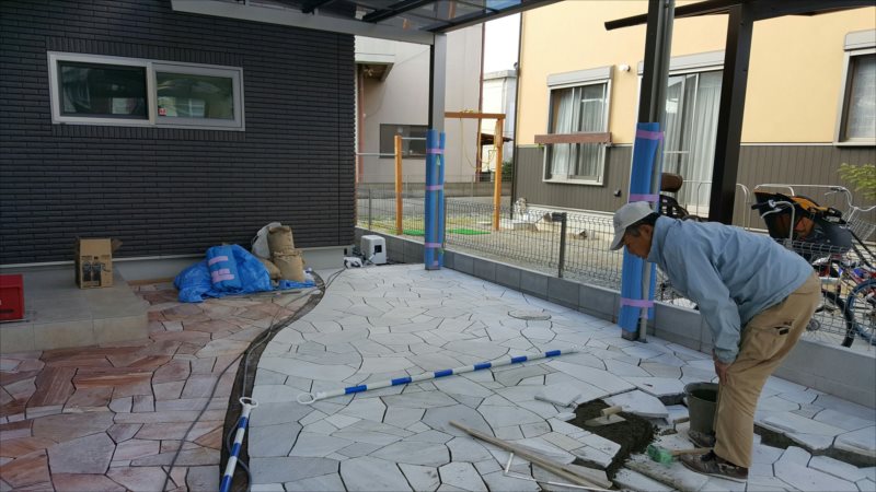 ���� �J�[�|�[�g �G�N�X�e���A ���� ����