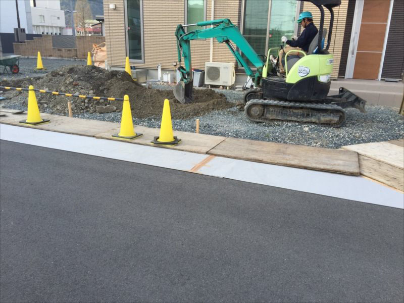 ���� �J�[�|�[�g �G�N�X�e���A ���� ����