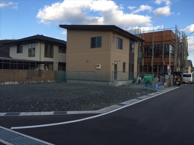 ���� �J�[�|�[�g �G�N�X�e���A ���� ����